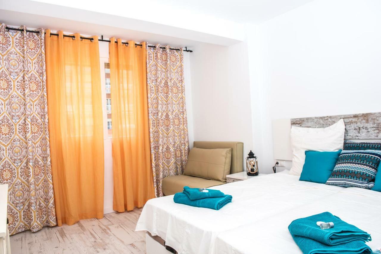 Laura Sea View Apartment Валенсия Экстерьер фото