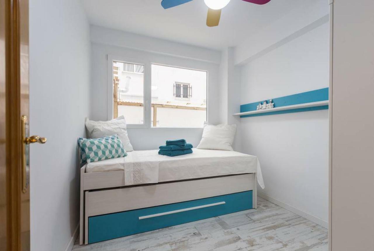 Laura Sea View Apartment Валенсия Экстерьер фото